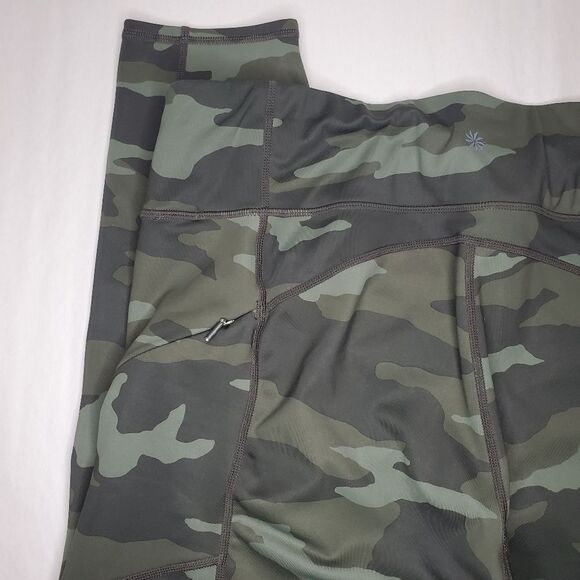 Athleta Camo Contender 7/8 Tight Size XL - Picture 8 of 12